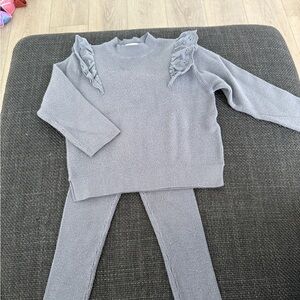 Zara 2/3 Gray Knit Sweater and Pants Set with Ruffle Details